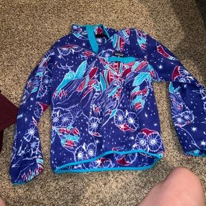 patagonia 1/4 “zip” button. pullover